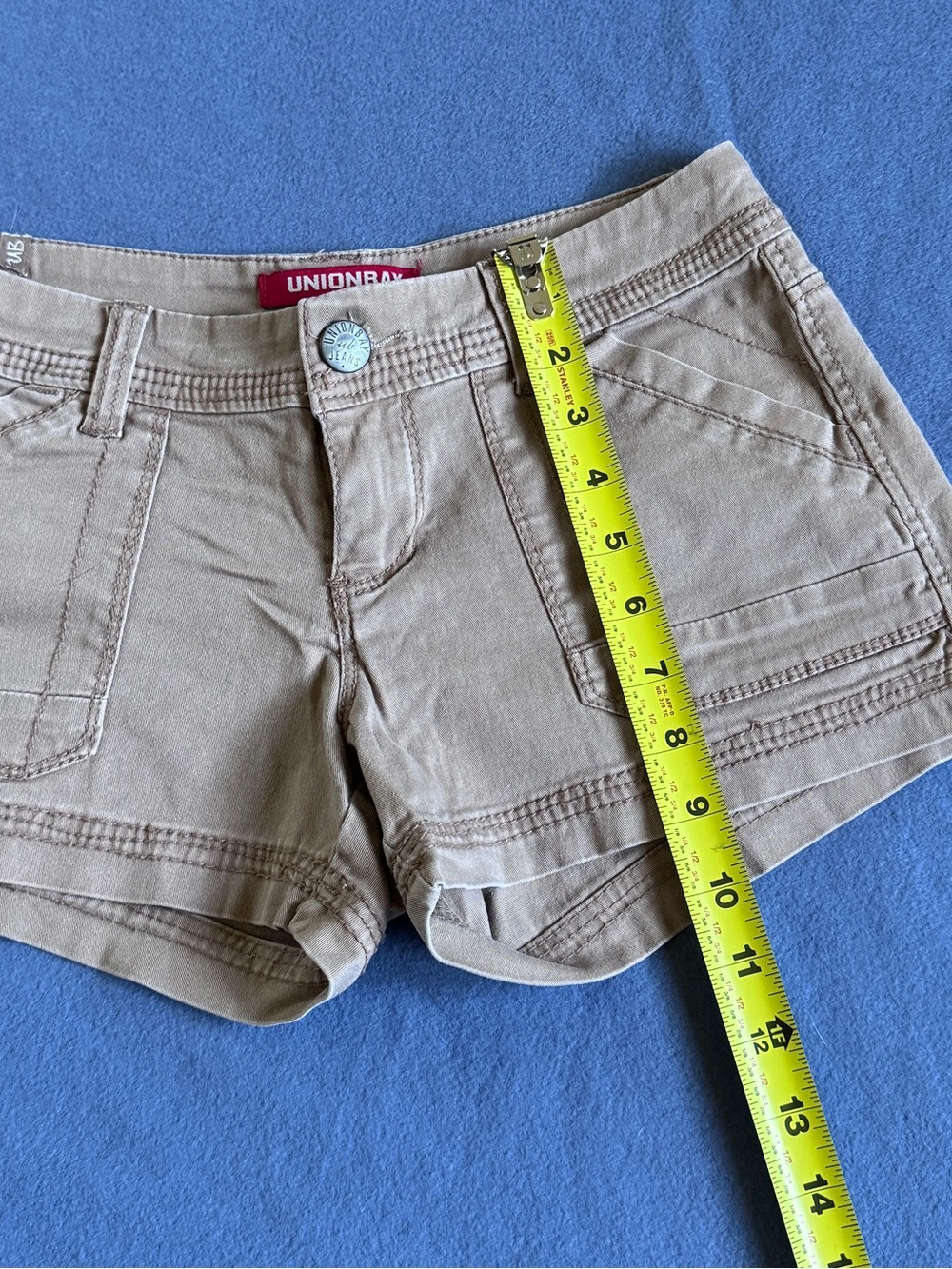 Casual Utility Khaki Shorts - Picture 2 of 5